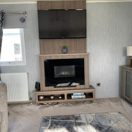 Aurora Luxury Beach Lodge Lossiemouth Esterno foto