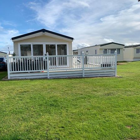 Aurora Luxury Beach Lodge Lossiemouth Esterno foto