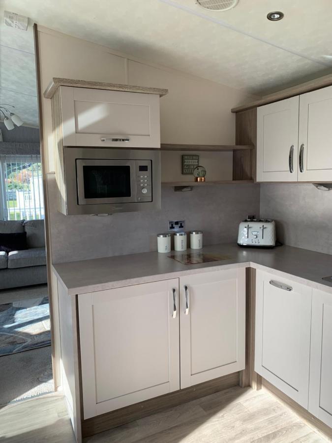 Aurora Luxury Beach Lodge Lossiemouth Esterno foto