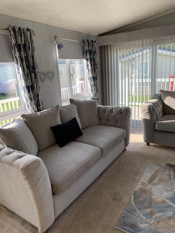 Aurora Luxury Beach Lodge Lossiemouth Esterno foto