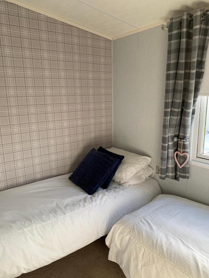 Aurora Luxury Beach Lodge Lossiemouth Esterno foto